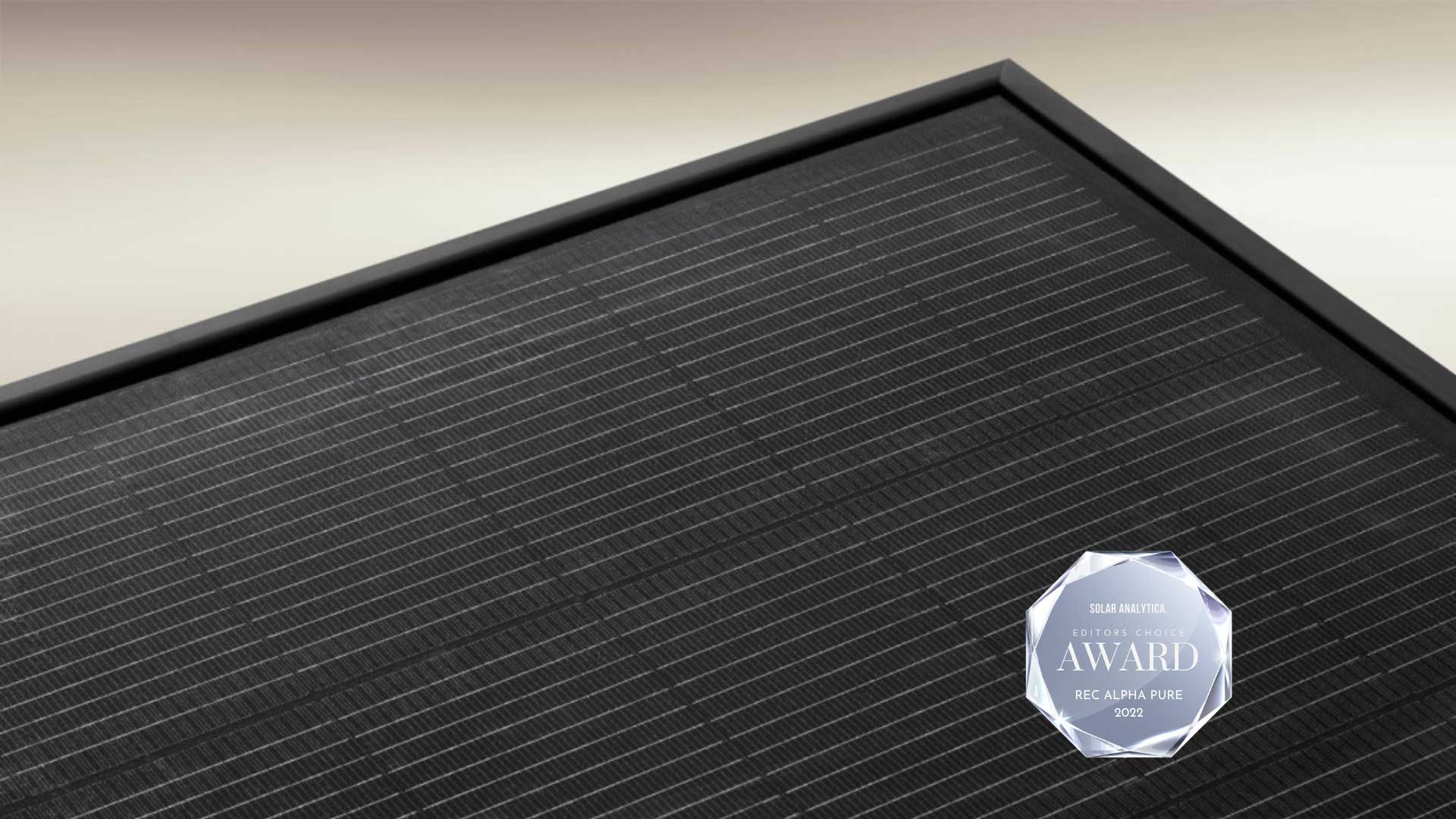 REC Alpha Pure REC Alpha Pure Solar Analytica Editors Choice BW